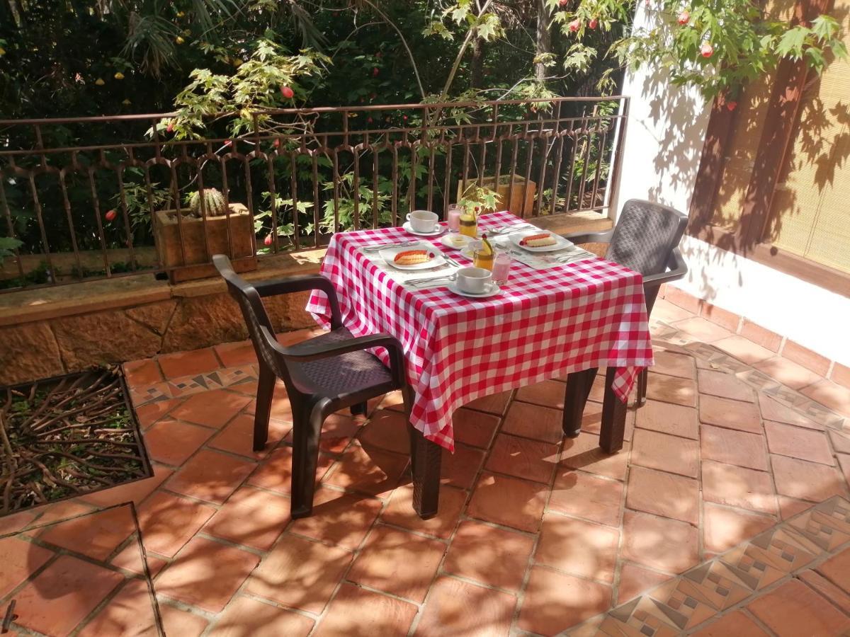 La Casa Del Arbol Boutique De Leyva Hotel 3*