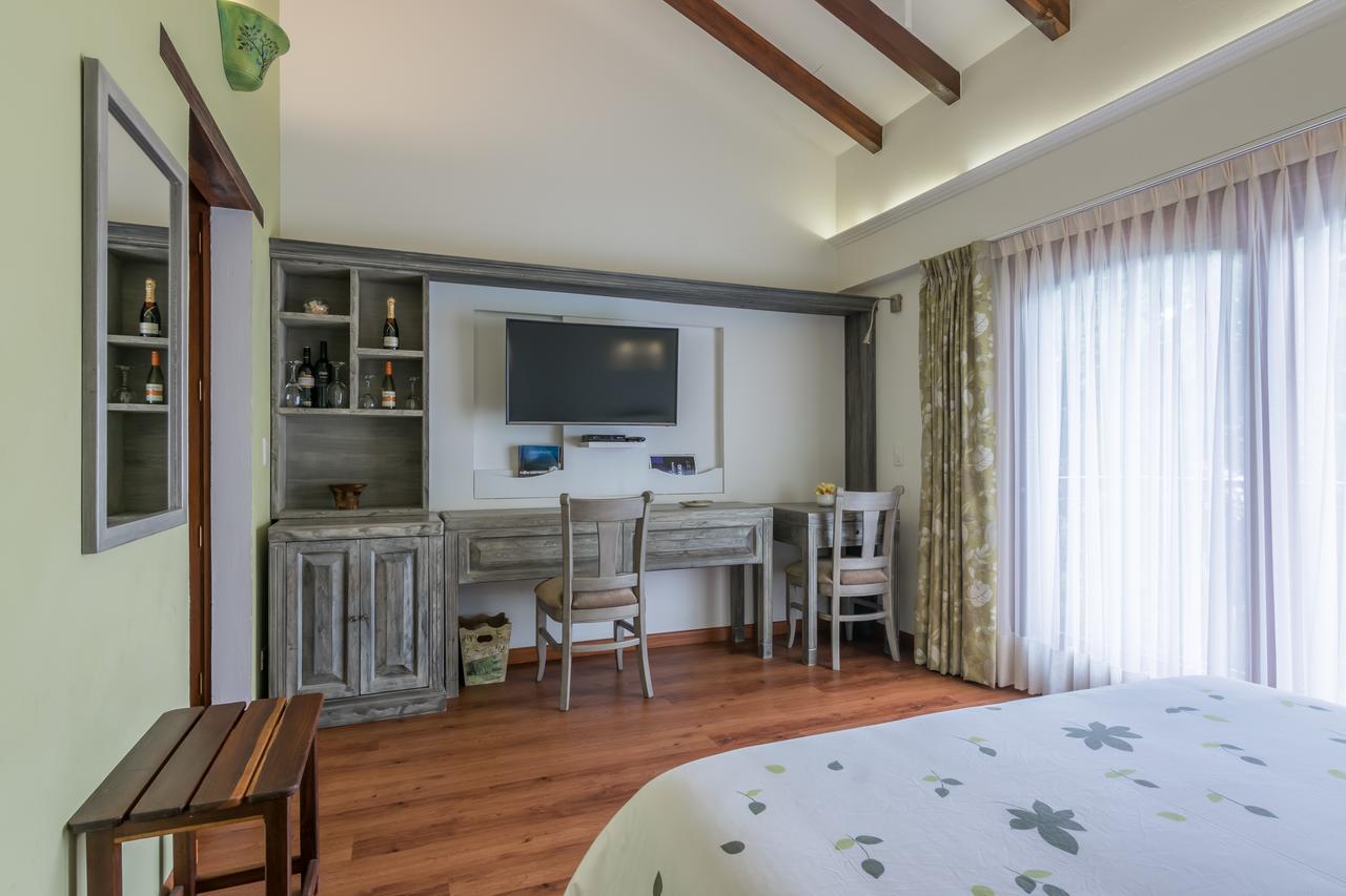 Hotel La Casa Del Arbol Boutique De Leyva