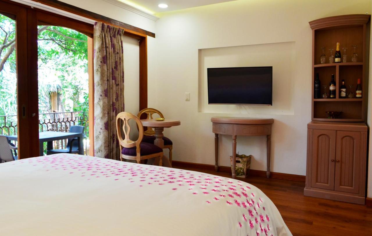La Casa Del Arbol Boutique De Leyva Hotel