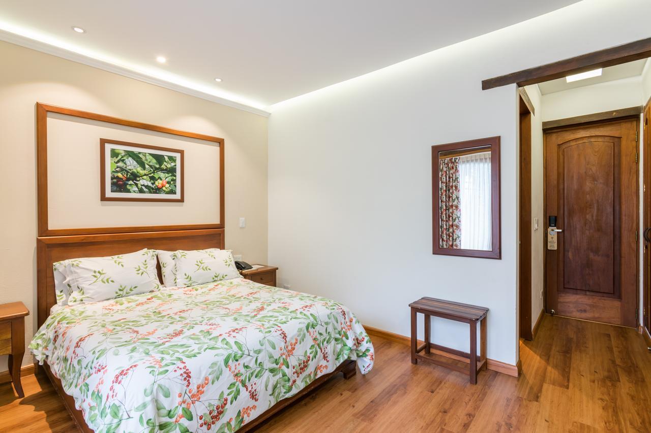 Hotel La Casa Del Arbol Boutique De Leyva